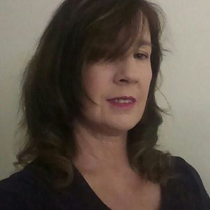 Meet your Posher, Jeanenne